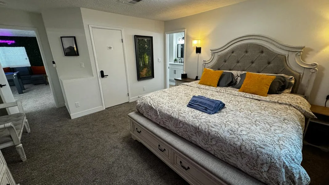 Bedroom at Sophic House
