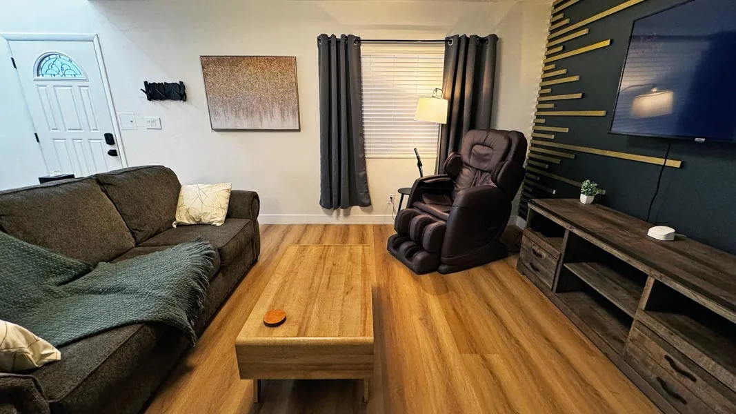 Sophic House gallery photo 12